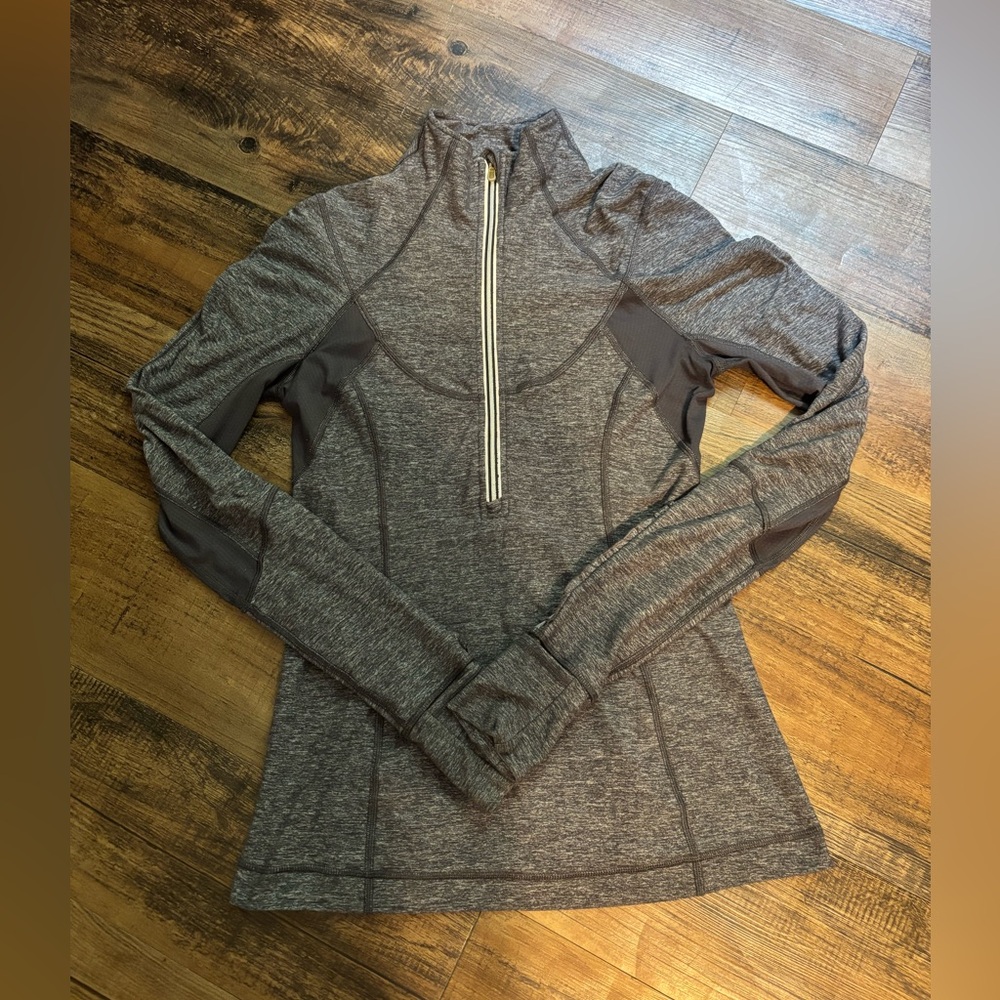 Lululemon half zip pullover